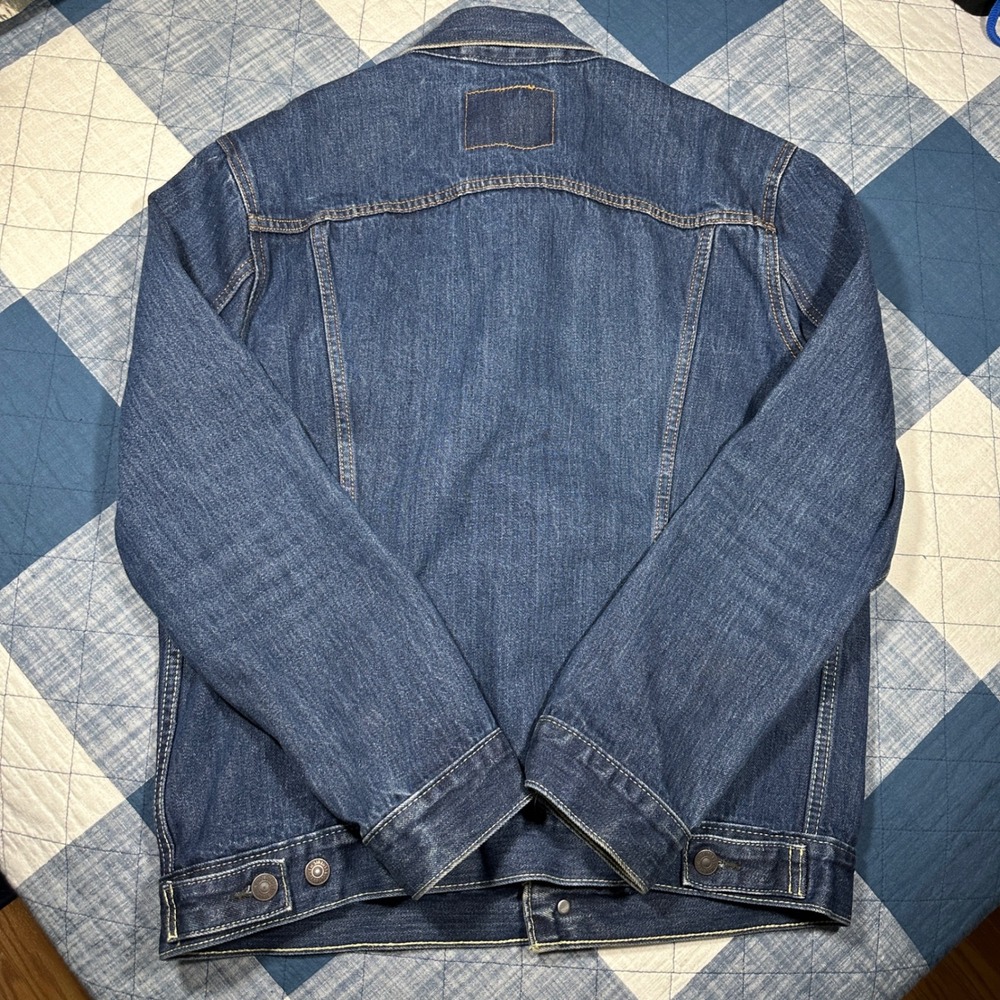 Levi's Type 3 Trucker Jacket Mens Size L Dark Wash Blue Denim 72334 - Picture 2 of 6